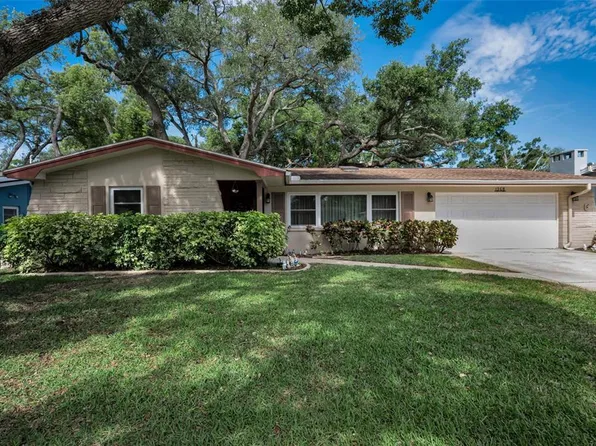 1368 Williams Dr, Clearwater, FL 33764