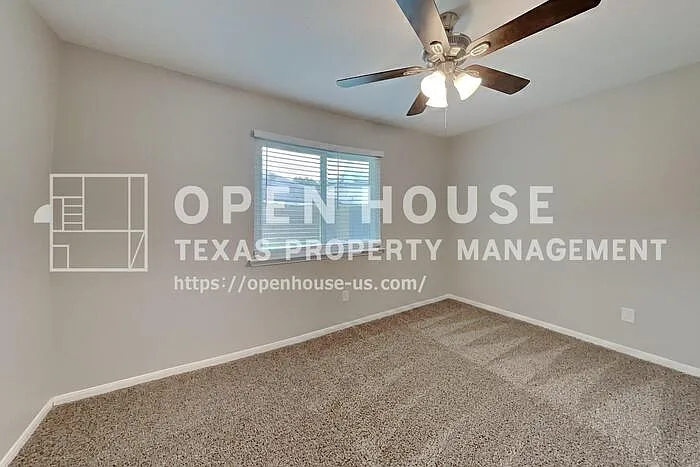 2815 Fox Mountain Dr — Photo 15