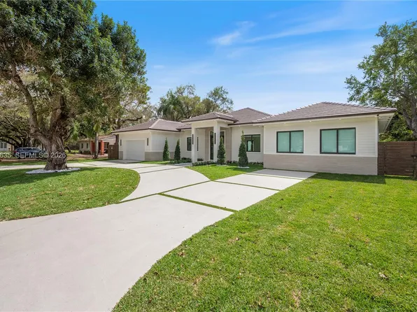 6990 SW 58th St, Miami, FL 33143