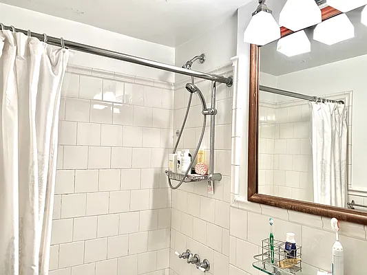 Rented by Compass | media 12