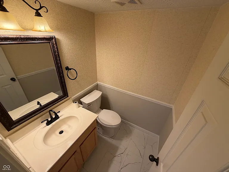 14173 Jasmine Ct — Photo 10