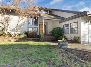 598 Winter Creek Ln, Roseburg, OR 97471