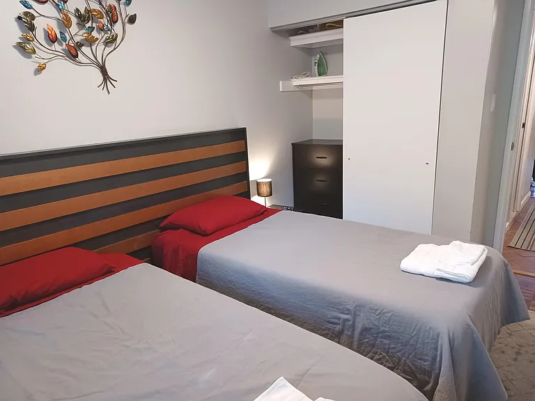 Another view of the "junior" bedroom.