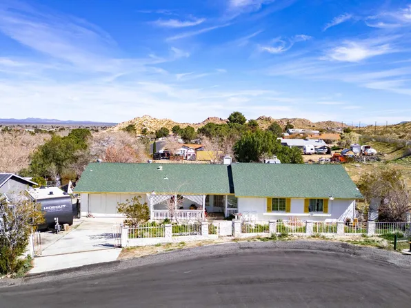 40104 161st St E, Lake Los Angeles, CA 93591