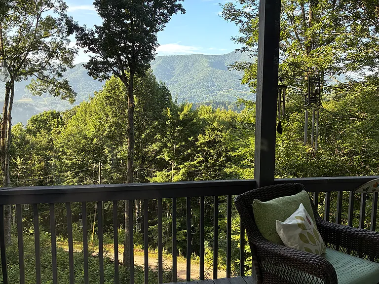 872 Mountainside Dr — Photo 13
