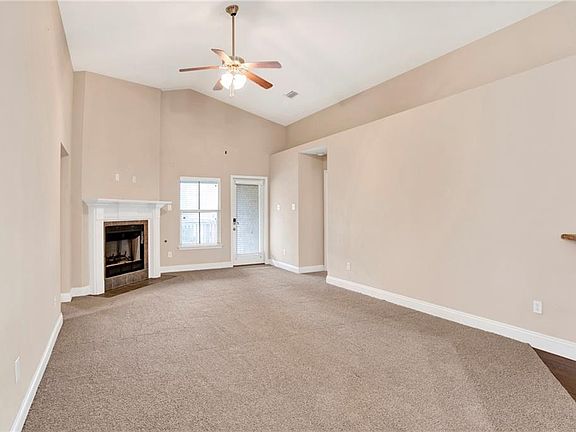 5th image of 2273 Farrington Loop W