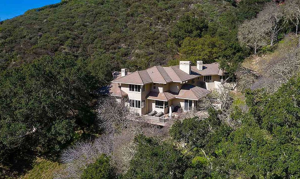 1st image of 2572 Rolling Hills Ct