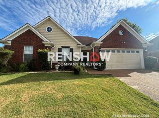 10297 Green Moss Dr S, Cordova, TN 38018