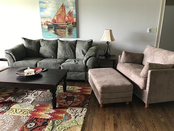 3rd image of 25 Interlaken Dr #1
