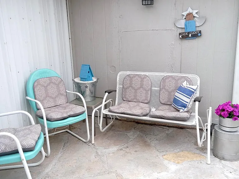 916 Gidding St #1 — Photo 19