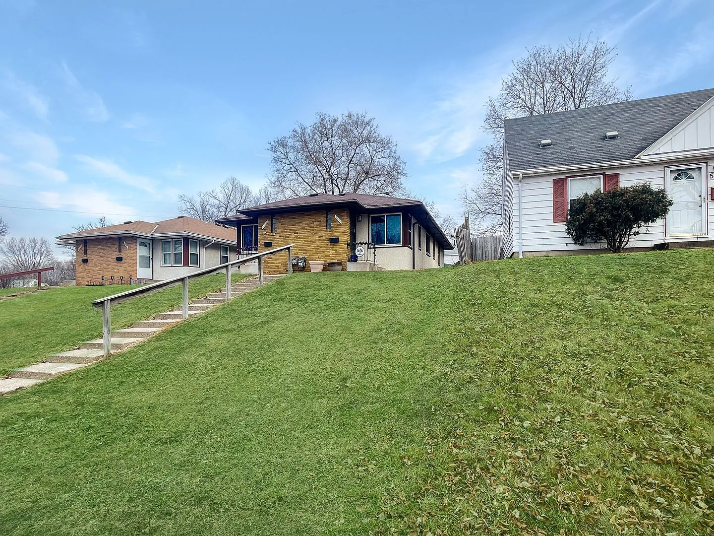 1 bed, 1.0 bath, 672 sqft, $1,295 — Photo 2