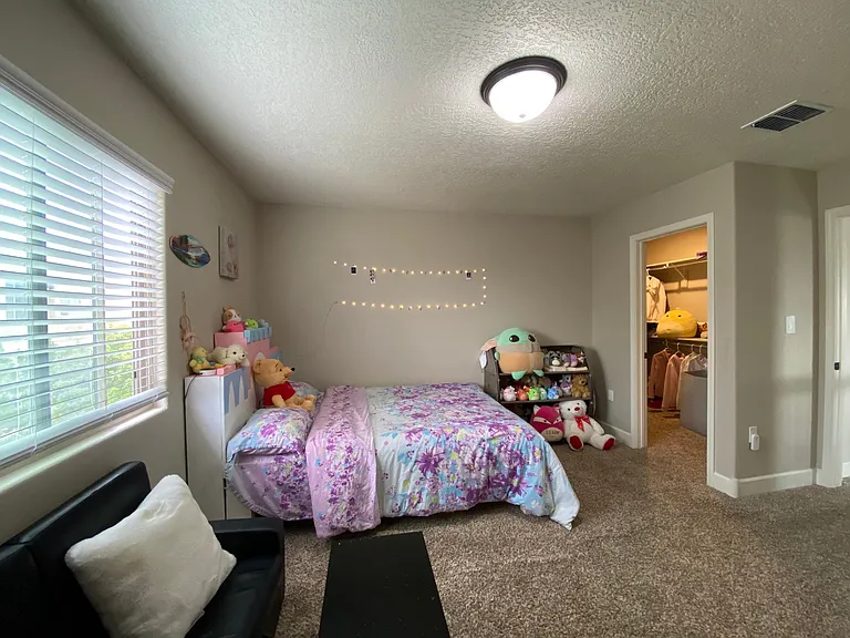 8701 Desert Finch Ln NE — Photo 17