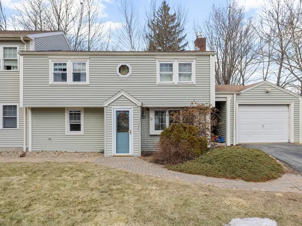 9 Glen Ave #A, Burlington, MA 01803