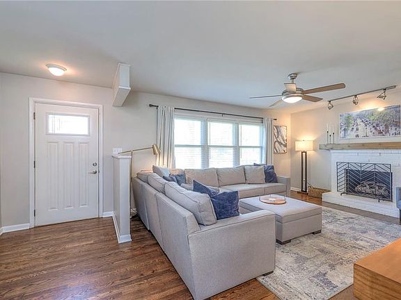 2nd image of 8343 Broadmoor St