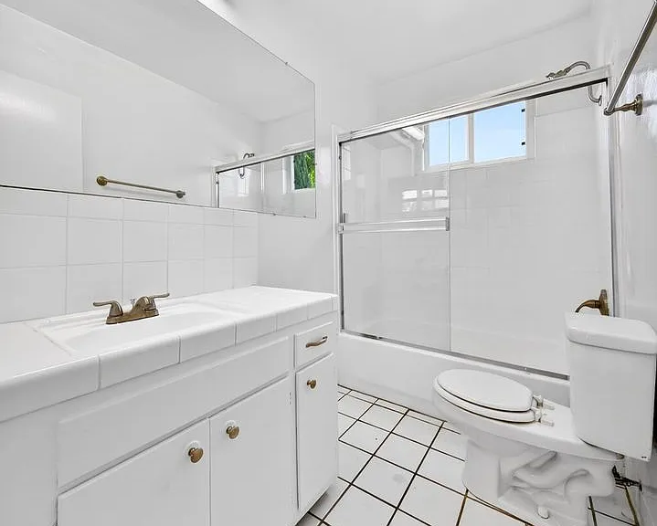 9030 Harratt St. — Photo 13