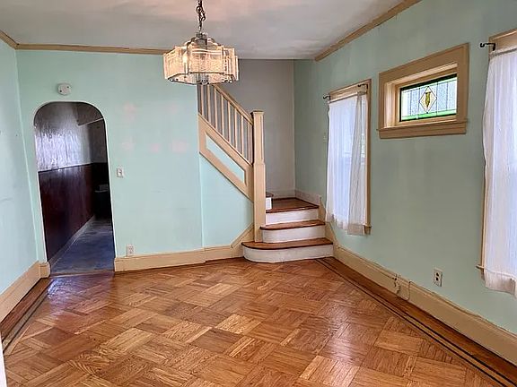 3rd image of 1824 Ryder St