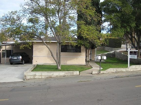 3rd image of 266 Lado De Loma Dr