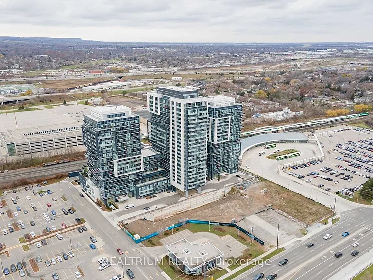 2087 Fairview St #1105 — Photo 2
