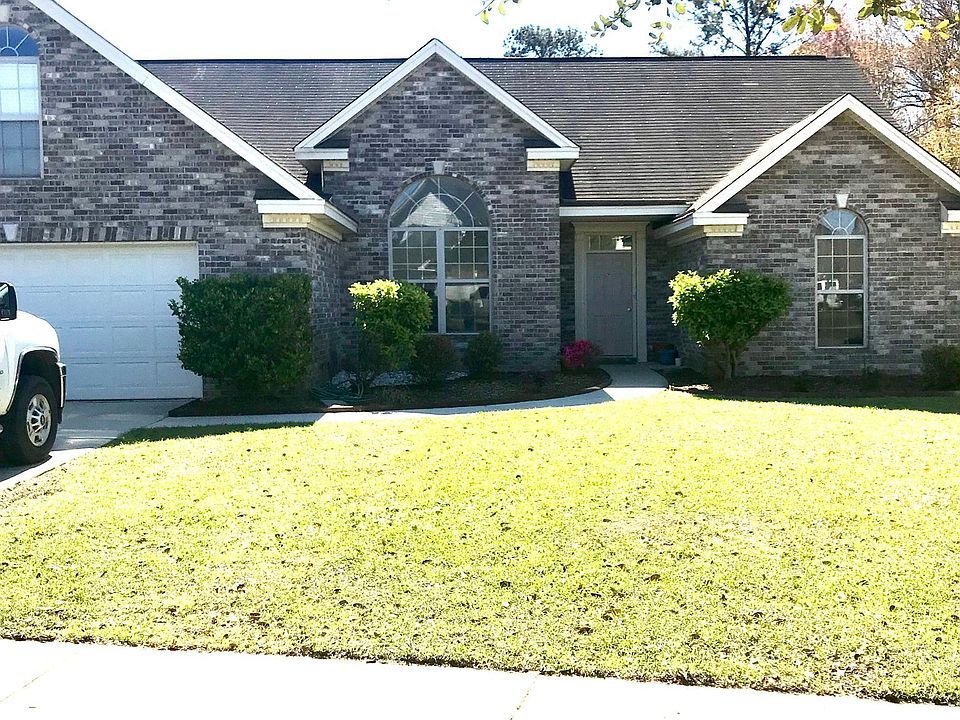1st image of 27 Shady Hill Cir