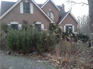 249 Dodds Rd, Butler, PA 16002