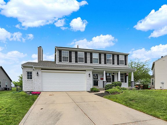 3rd image of 6624 Lakestone Ct
