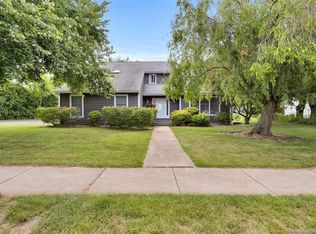 35 Tavern Cir, Middletown, CT 06457