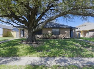 1433 N Bluegrove Rd, Lancaster, TX