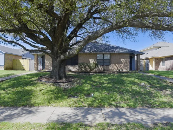 1433 N Bluegrove Rd, Lancaster, TX 75134