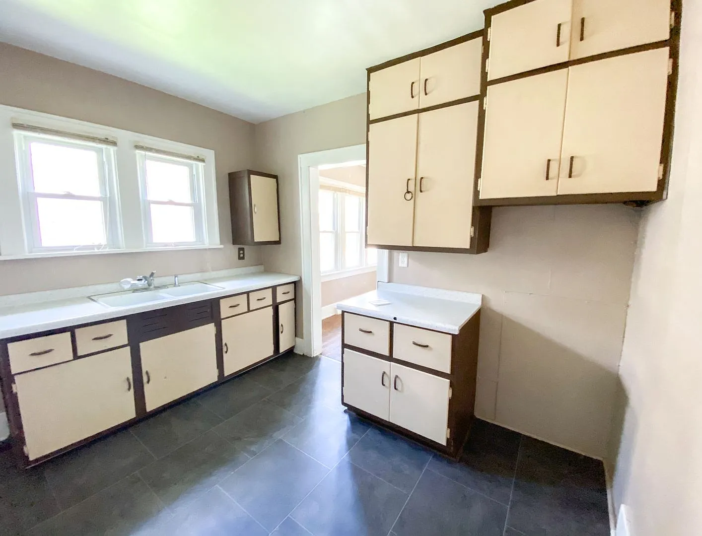 203 Quincy Street — Photo 3