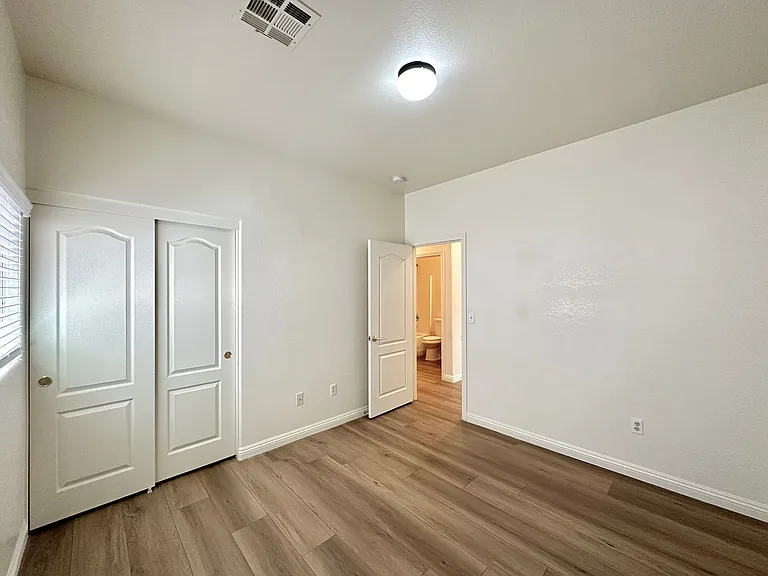 11227 Accademia Ct — Photo 17