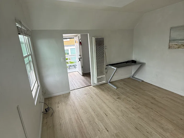 2247 Brant St #2 — Photo 19