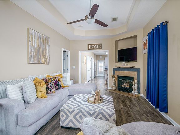 3rd image of 9706 Moonlight Dr