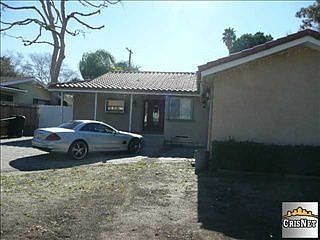 1st image of 22246 Kittridge St