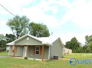 1305 Newport Rd NE, Arab, AL 35016