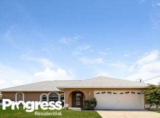 3322 26th Ave, Cape Coral, FL 33914