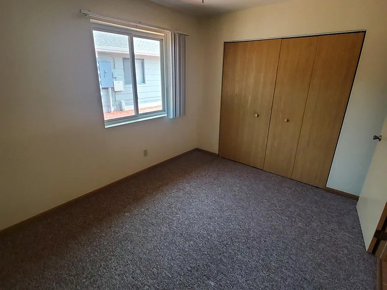 1719 La Crescent St #154 — Photo 12