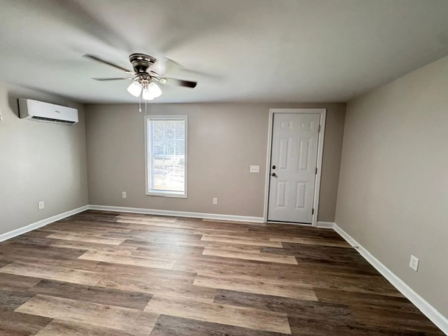 Tiny Home for Rent in Prattville! — Photo 3