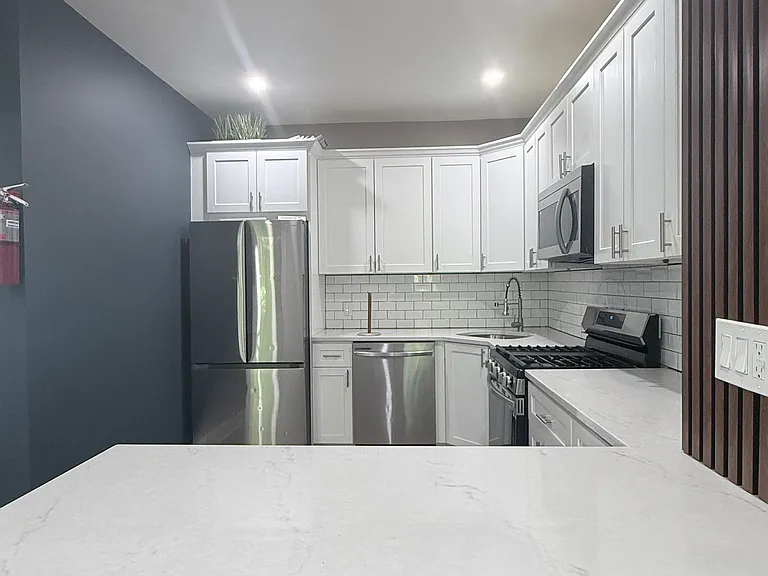15 Church St #1 — Photo 2