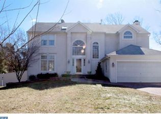 1412 Whispering Woods Ct, Williamstown, NJ 08094