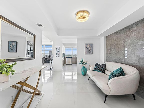 3rd image of 2851 NE 183rd Street #2117