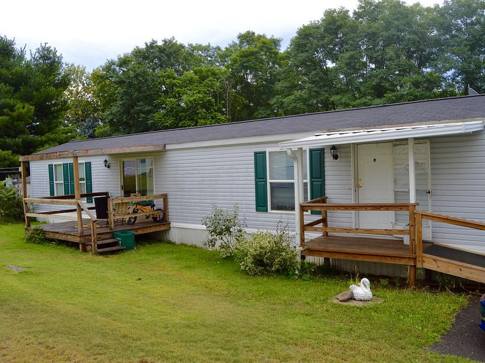 1st image of 36 Midtown Vlg