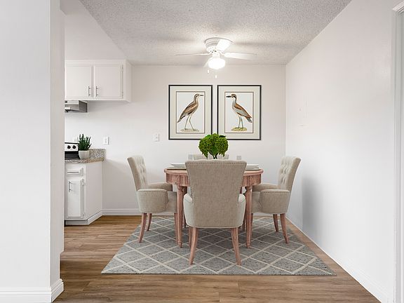2 bedroom apt dining area