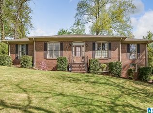 3736 Crestbrook Rd, Birmingham, AL 35223