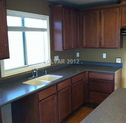 2nd image of 9144 Cedar Door Ave