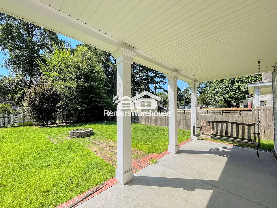 105 Bedford Pl