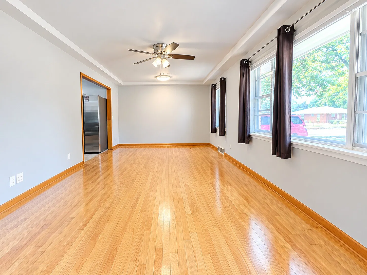 1428 Avondale Drive - (Hvac Wnty) - 1 — Photo 2