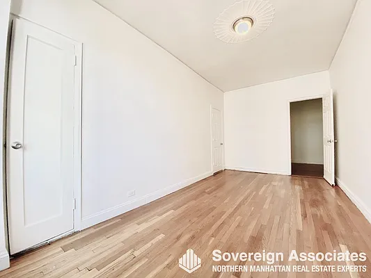 Rented by Sovereign Associates | media 10