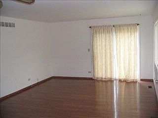 2nd image of 29W551 Winchester Cir N Unit 1