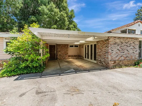 1036 Almanor Ave, Menlo Park, CA 94025