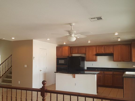 4th image of 7360 Savannah Falls St